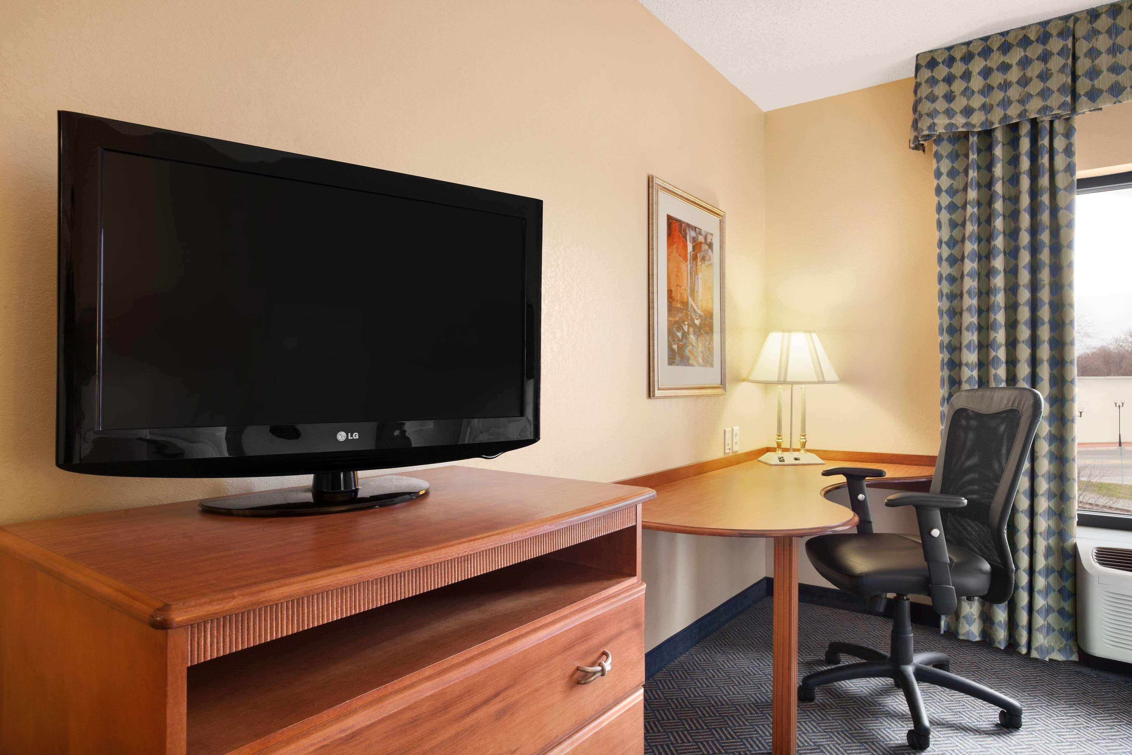 Hampton Inn Geneva Ngoại thất bức ảnh