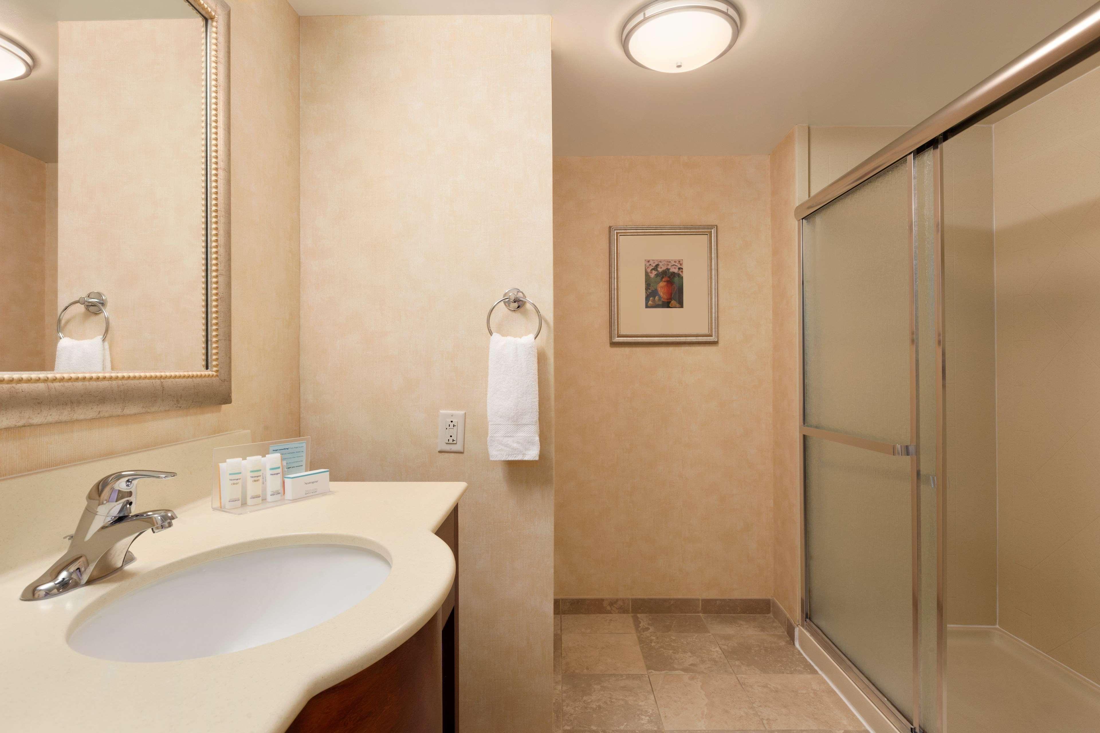 Hampton Inn Geneva Ngoại thất bức ảnh
